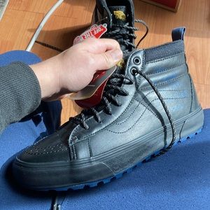 Vans Sk8-Hi Mte-1 NWT
